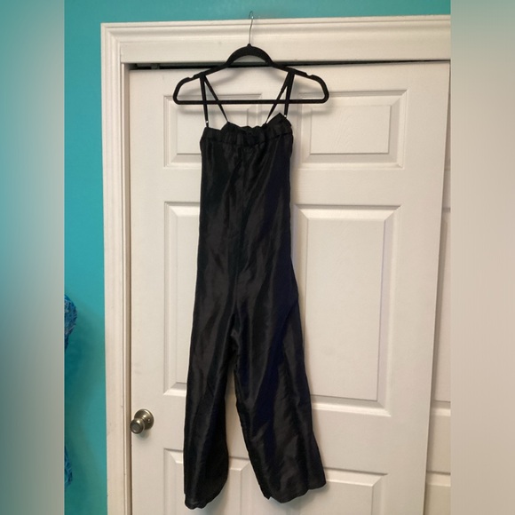 💥PRICE DROP💥 HUTCH x ANTHROPOLOGIE Satin Bow-Tie Jumpsuit - Picture 6 of 8